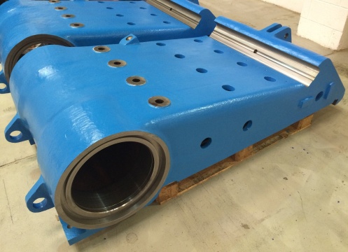 1100x650 Jawstock 600/2006