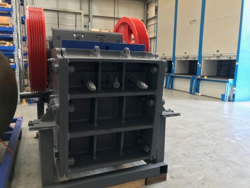 Sandvik® QJ241 | C-10 Jaw Crusher